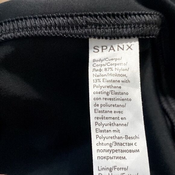 SPANX Leggings Faux Leather Shapes Lifts Flattering Compression Black Size M - Picture 11 of 14